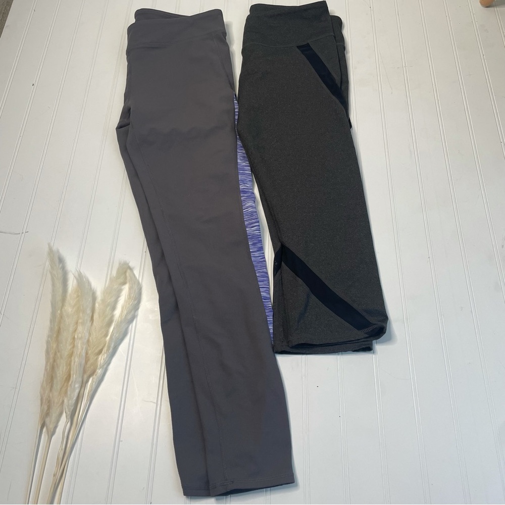 Fabletics legging bundle women’s medium m pants athletic workout crop